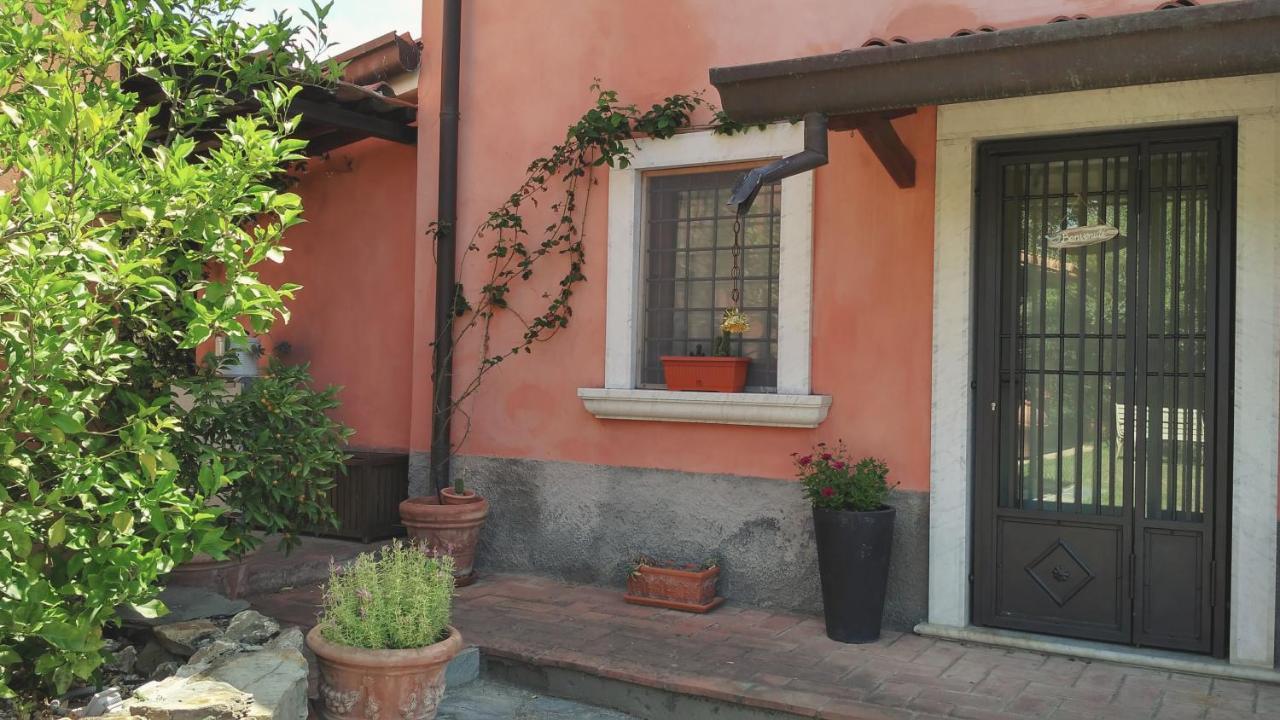 B&B Dama Sarzana Buitenkant foto